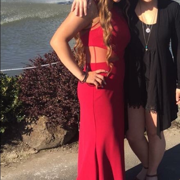 Prom Dress - Picture 2 of 4